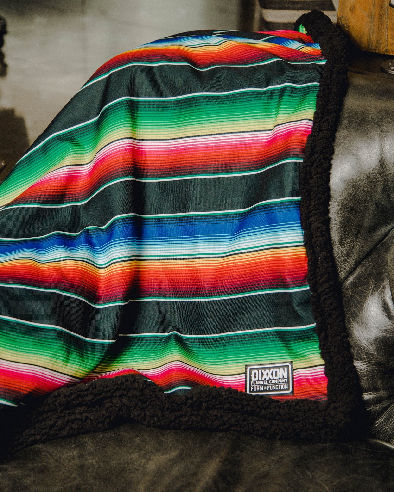 布団・毛布 New Low Low Flannel Sherpa Large Blanket Low Low Flannel Sherpa Blanket | Dixxon Flannel Co. – DIXXON EUROPE